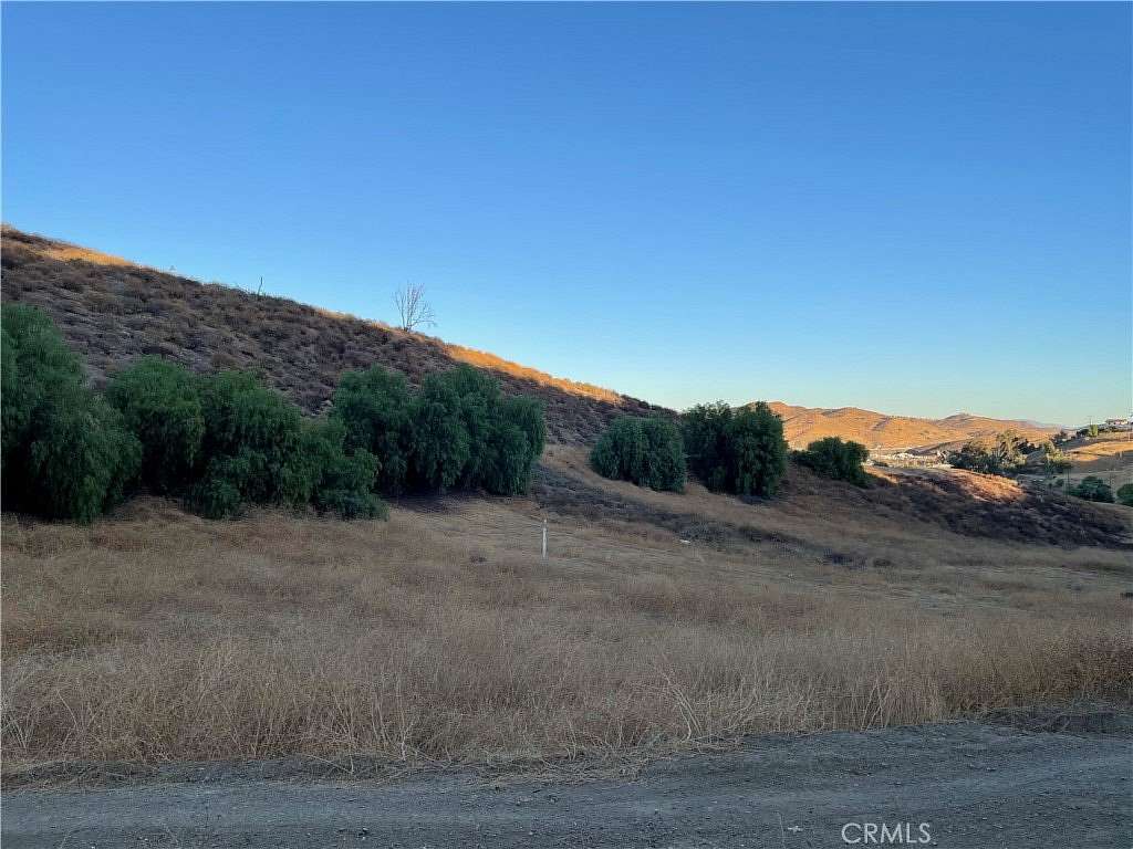 0.1 Acres of Residential Land for Sale in Lake Elsinore, California