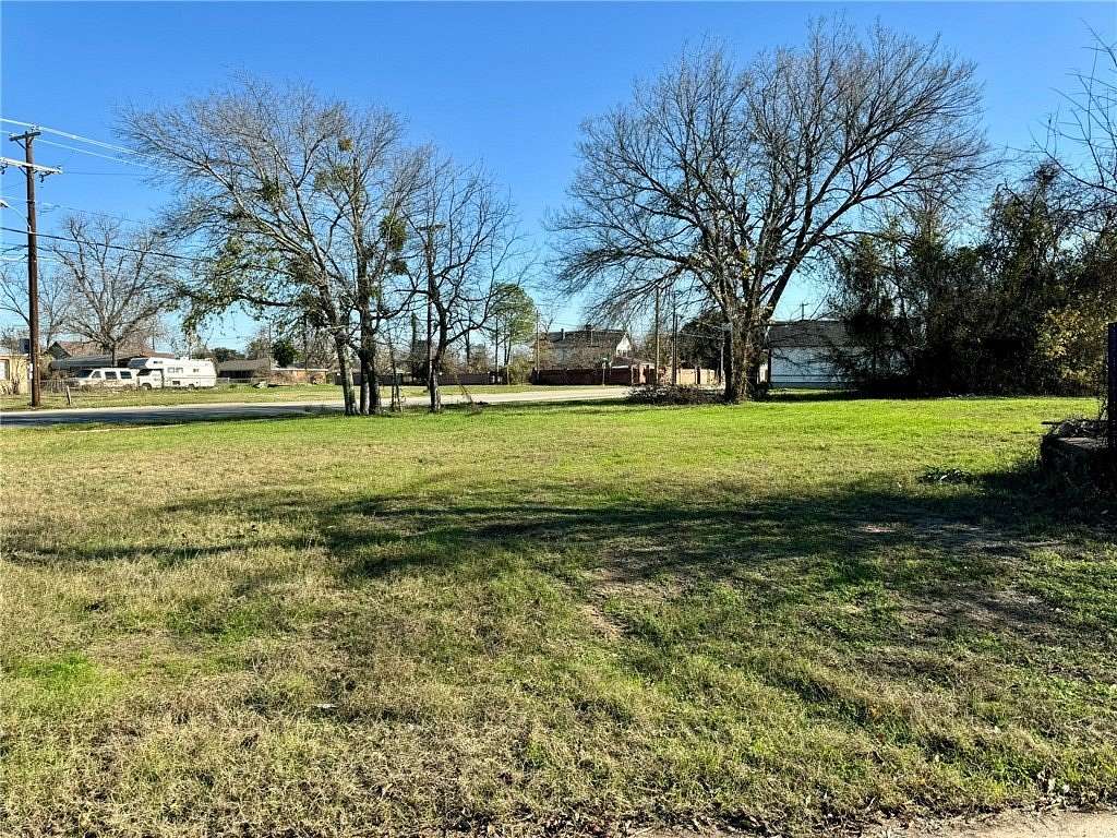 0.08 Acres of Commercial Land for Sale in Waco, Texas