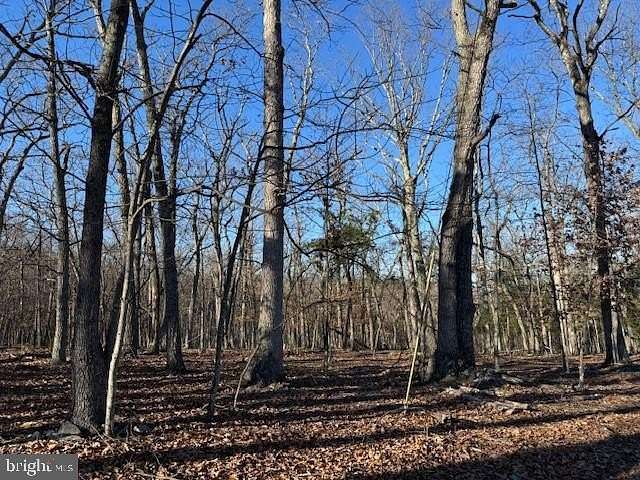 5 Acres of Land for Sale in Berkeley Springs, West Virginia