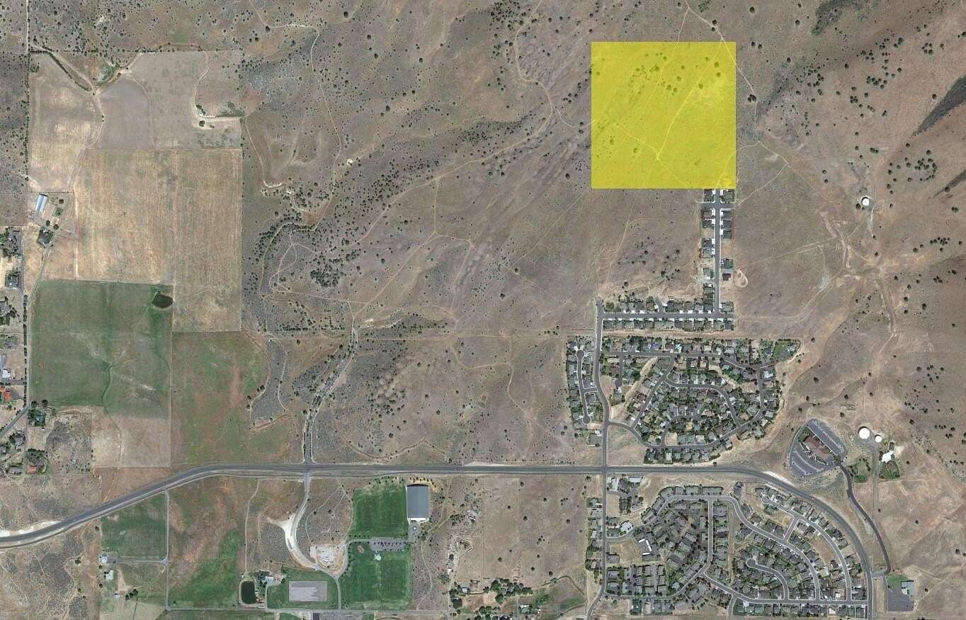 40.93 Acres of Land for Sale in Klamath Falls, Oregon