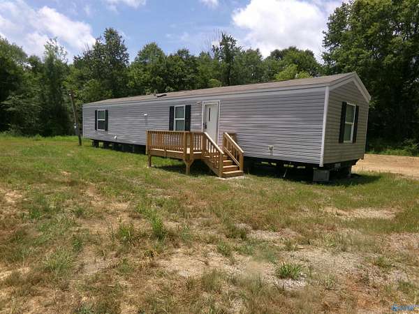 5 Acres of Residential Land with Home for Sale in Gaylesville, Alabama