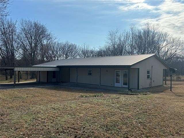 2.5 Acres of Residential Land with Home for Sale in Vinita, Oklahoma