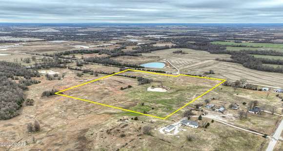 21 Acres of Land for Sale in Baxter Springs, Kansas