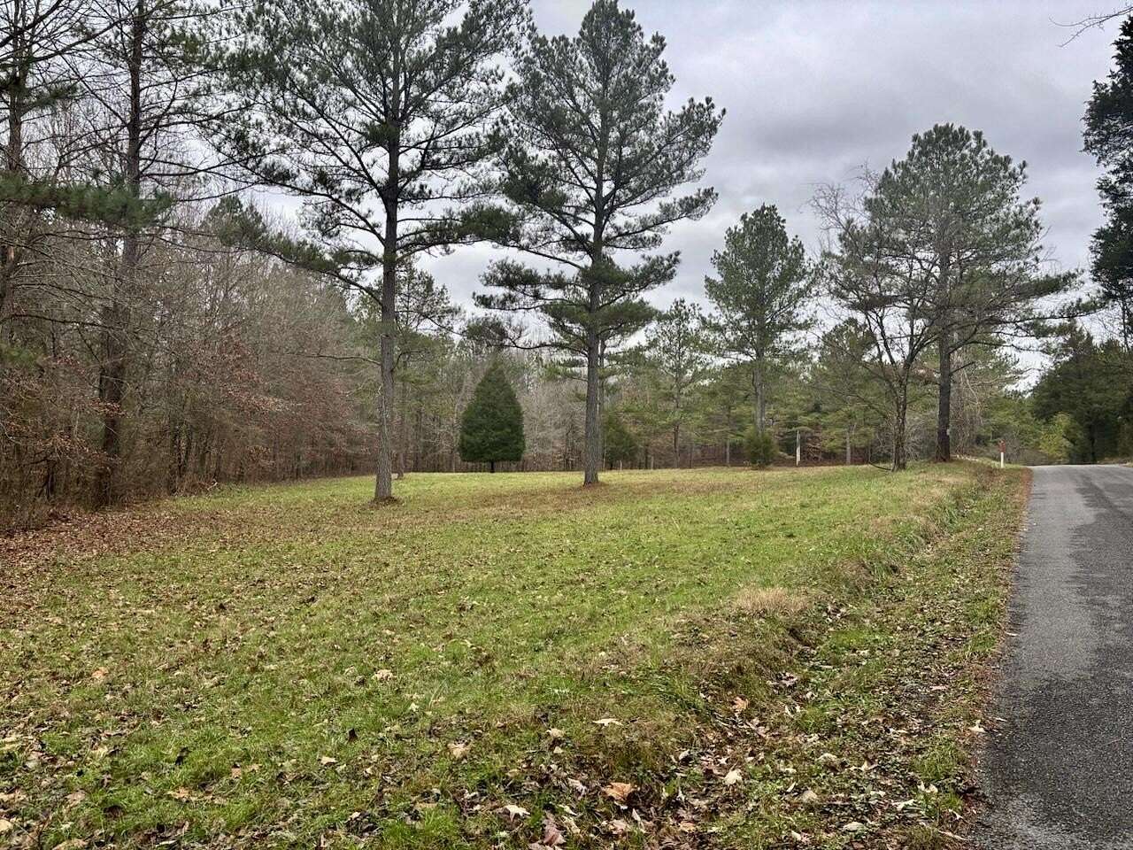 3.12 Acres of Residential Land for Sale in Decatur, Tennessee