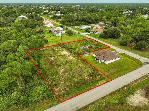 Residential Land for Sale in Lehigh Acres, Florida