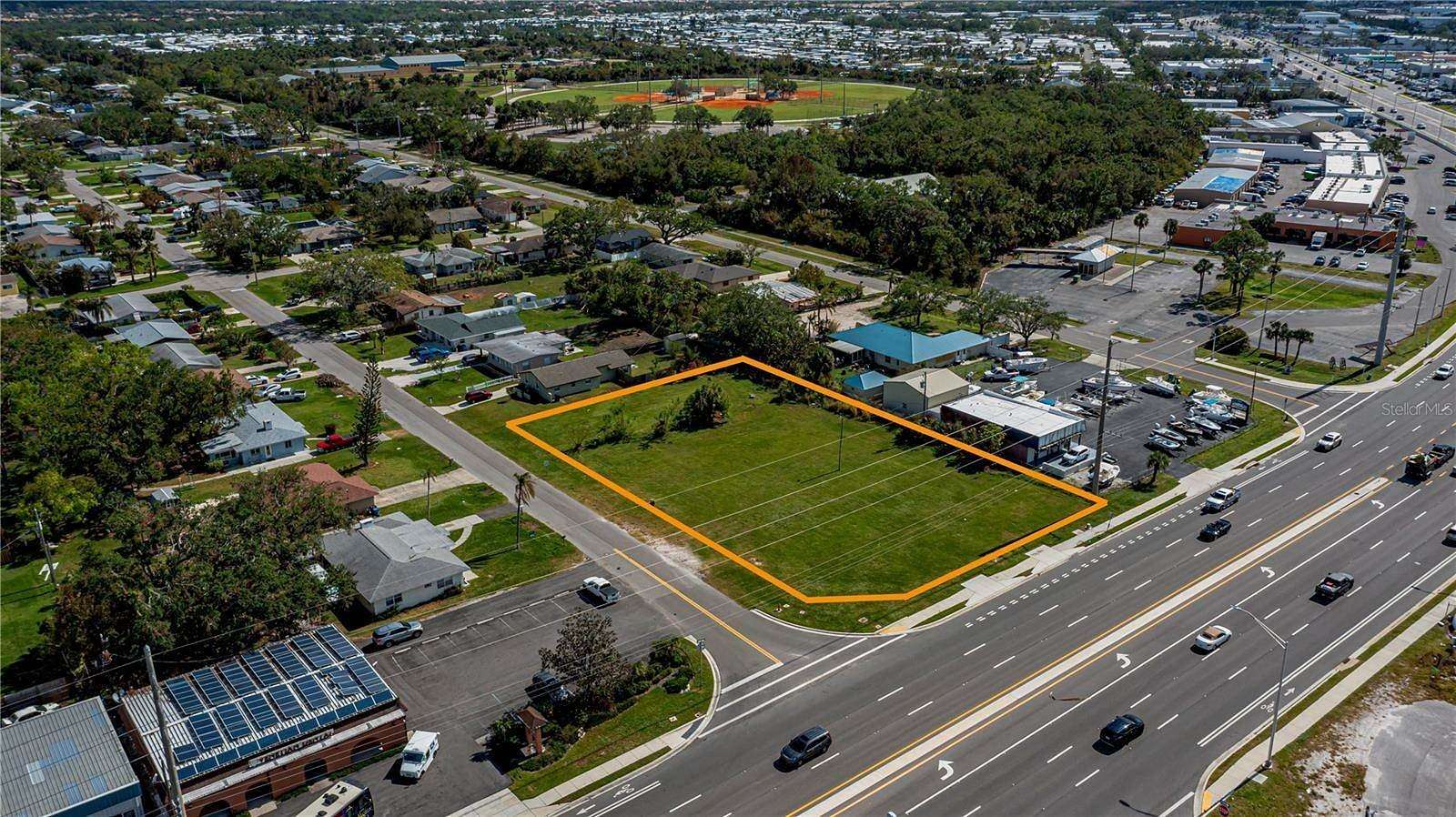 0.86 Acres of Commercial Land for Sale in Venice, Florida