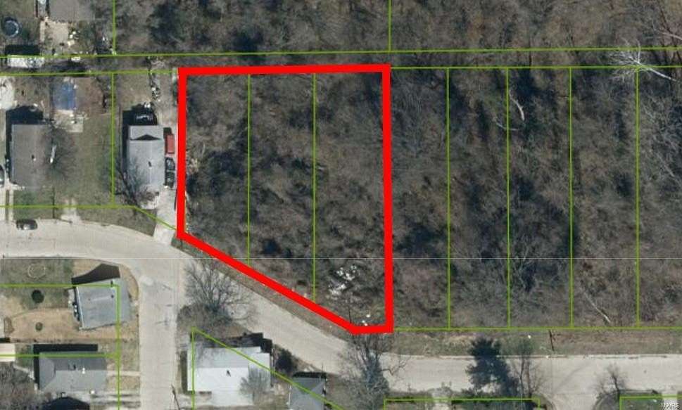 0.7 Acres of Residential Land for Sale in Alton, Illinois