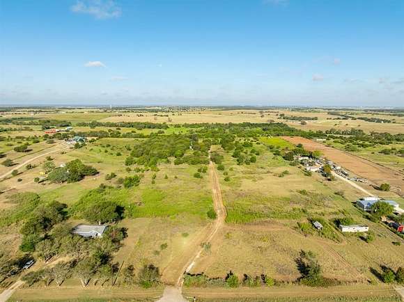 5.14 Acres of Land for Sale in Moody, Texas