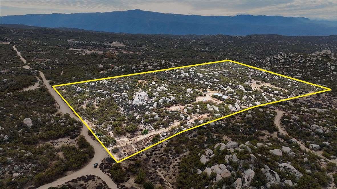 19.3 Acres of Land for Sale in Aguanga, California