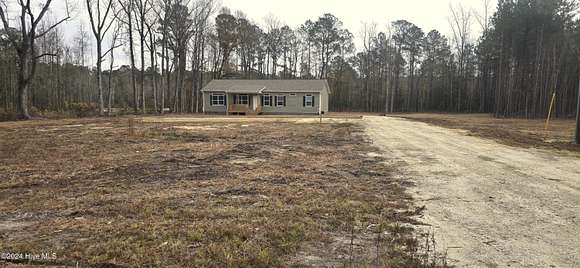 2.42 Acres of Residential Land with Home for Sale in Rocky Point, North Carolina