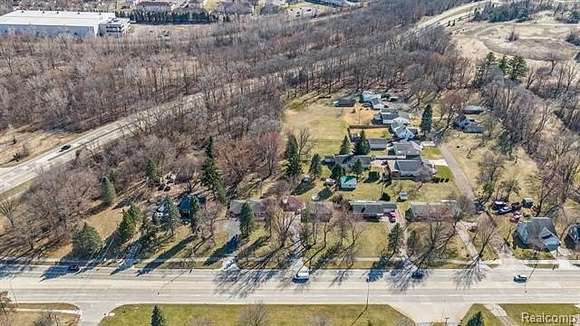 4.19 Acres of Residential Land for Sale in Pontiac, Michigan