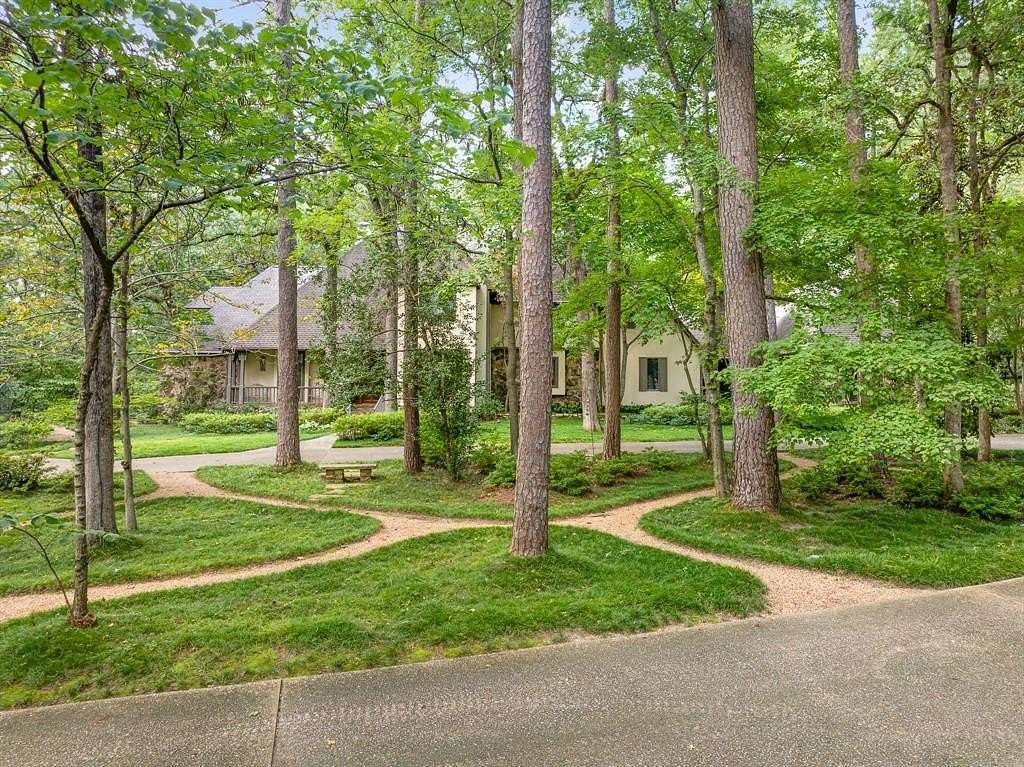 2 Acres of Residential Land with Home for Sale in Tyler, Texas