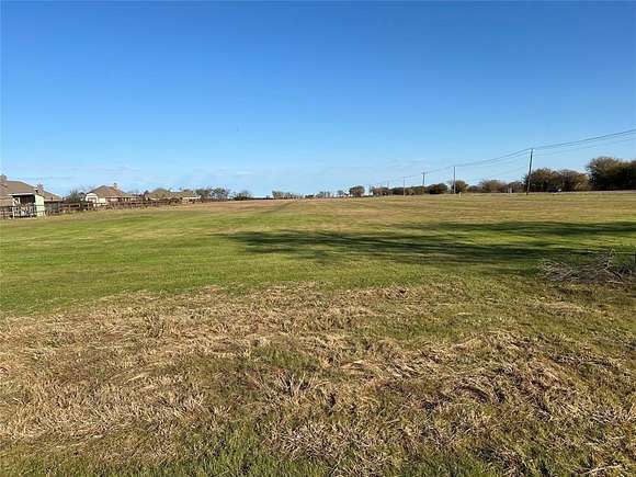 1 Acre of Commercial Land for Sale in Justin, Texas