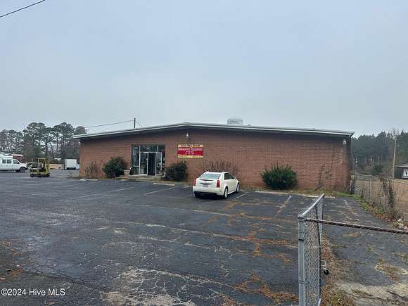 13 Acres of Improved Commercial Land for Sale in Kinston, North Carolina