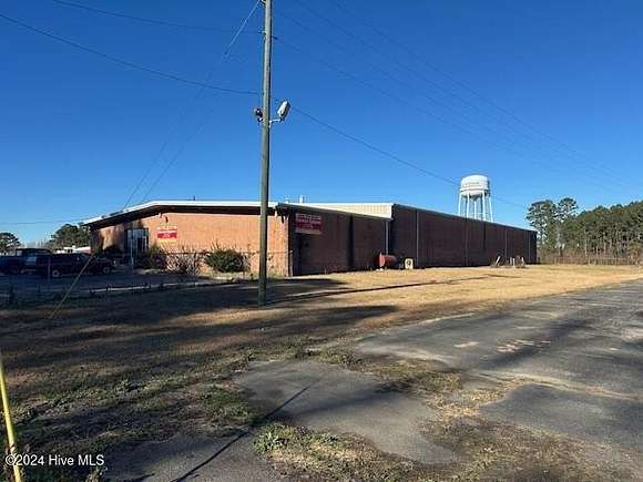 13 Acres of Improved Commercial Land for Sale in Kinston, North Carolina