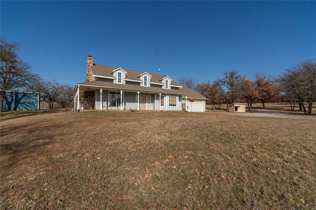 7.73 Acres of Residential Land with Home for Sale in Jones, Oklahoma