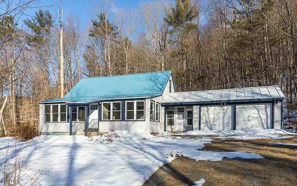 3 Acres of Residential Land with Home for Sale in Dummerston Town, Vermont