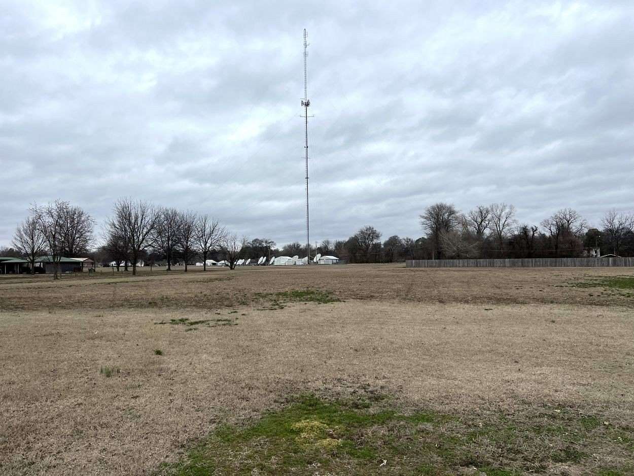 5 Acres of Mixed-Use Land for Sale in Kennett, Missouri