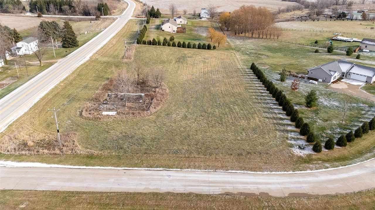 1.85 Acres of Residential Land for Sale in Tipton, Iowa