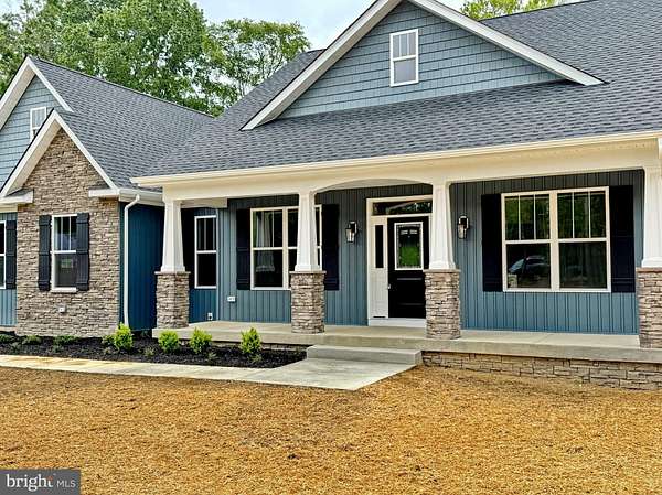 3 Acres of Residential Land with Home for Sale in Brandywine, Maryland