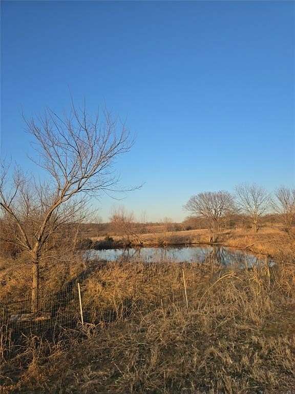 141.96 Acres of Land for Sale in Wynnewood, Oklahoma