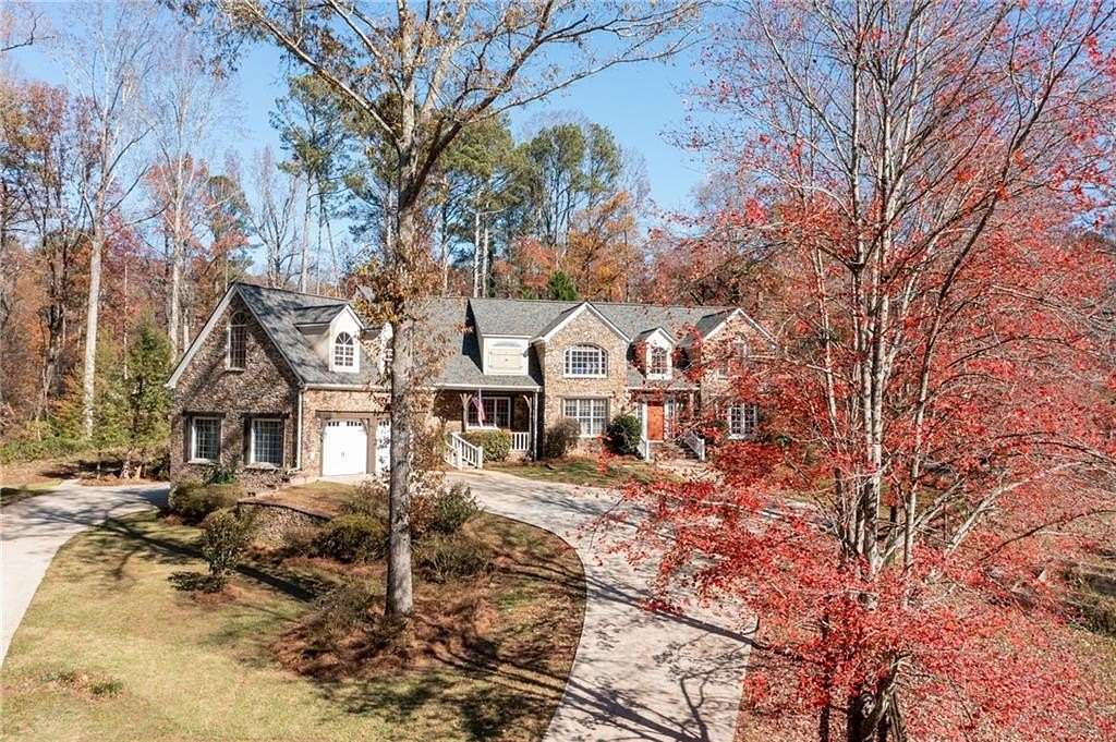 7.765 Acres of Land with Home for Sale in Acworth, Georgia