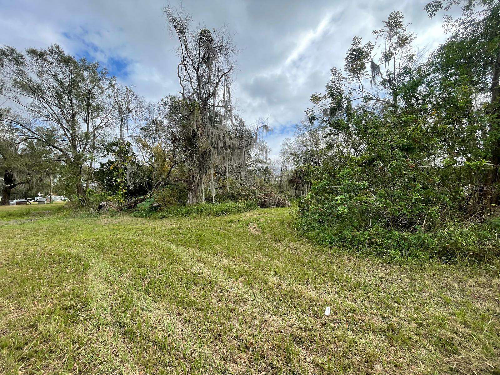 0.91 Acres of Land for Sale in Lakeland, Florida