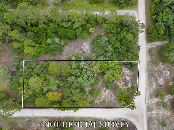 0.4 Acres of Residential Land for Sale in Suwannee, Florida