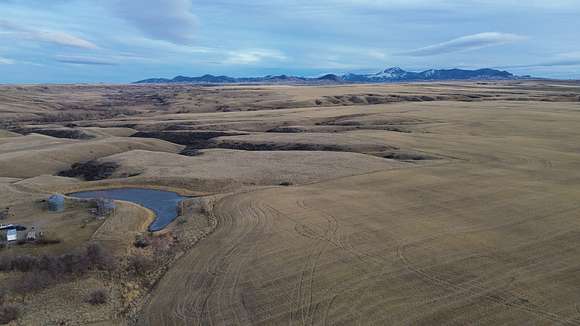 212.91 Acres of Agricultural Land with Home for Sale in Highwood, Montana