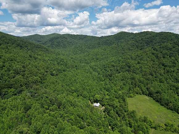 1,052 Acres of Recreational Land & Farm for Sale in Covesville, Virginia