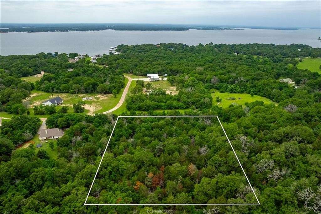 1.278 Acres of Residential Land for Sale in Marquez, Texas