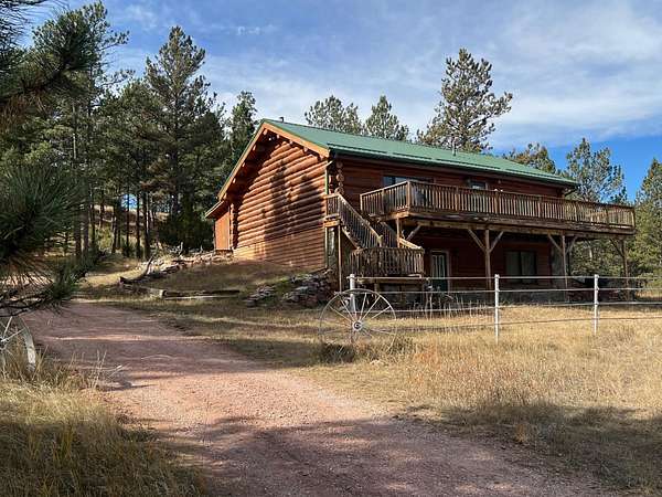 35 Acres of Recreational Land with Home for Sale in Hot Springs, South Dakota