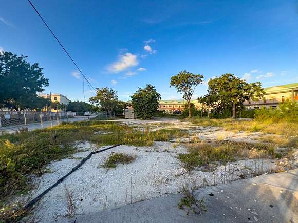 0.33 Acres of Commercial Land for Sale in Marathon, Florida