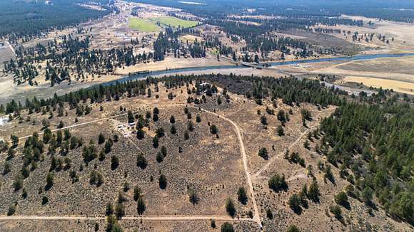 1.73 Acres of Residential Land for Sale in Chiloquin, Oregon