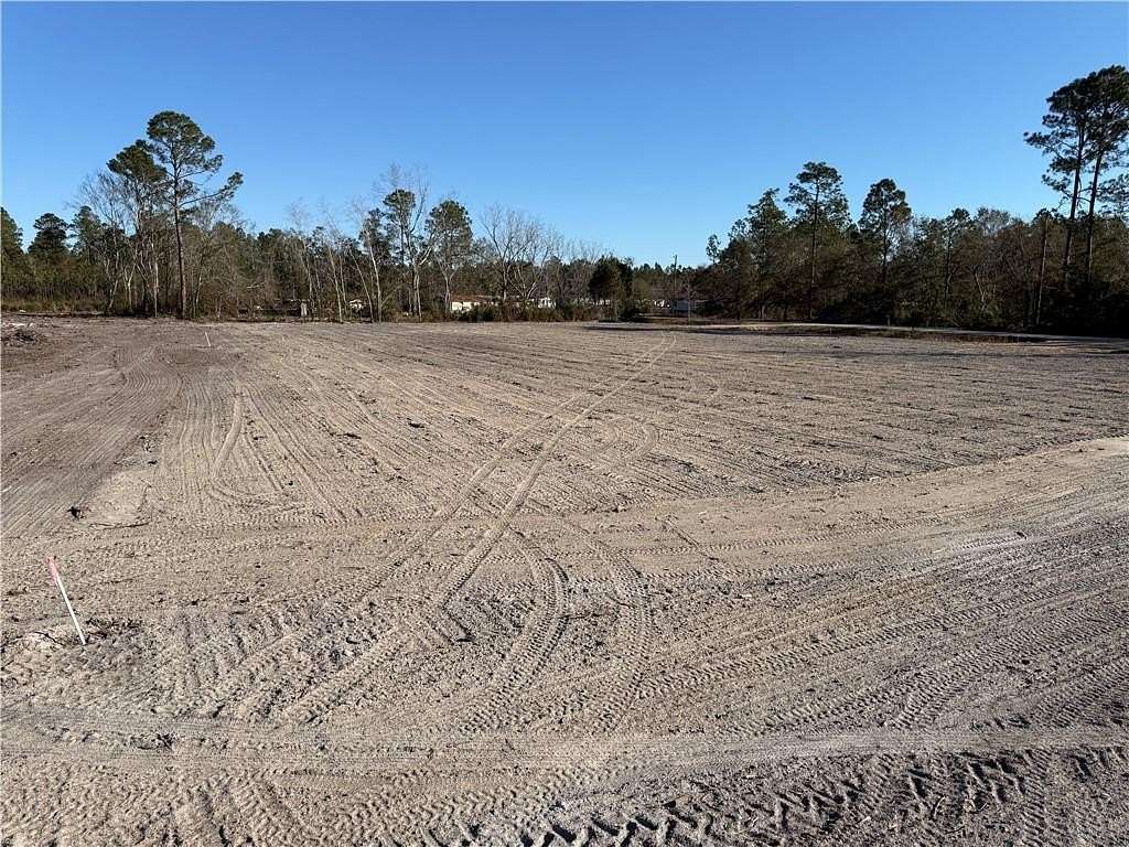 0.77 Acres of Land for Sale in Waycross, Georgia