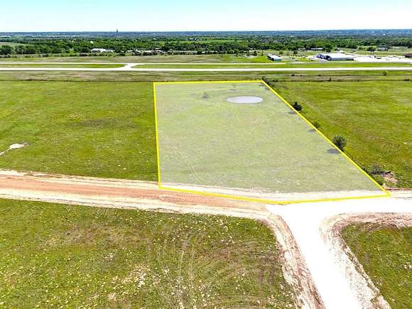 4.007 Acres of Residential Land for Sale in Mexia, Texas