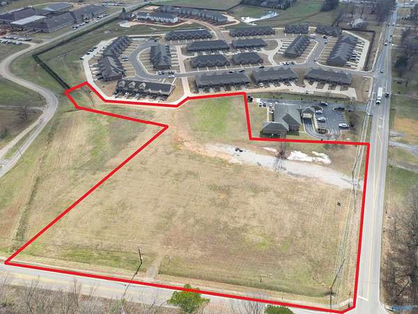 4 Acres of Commercial Land for Sale in Athens, Alabama