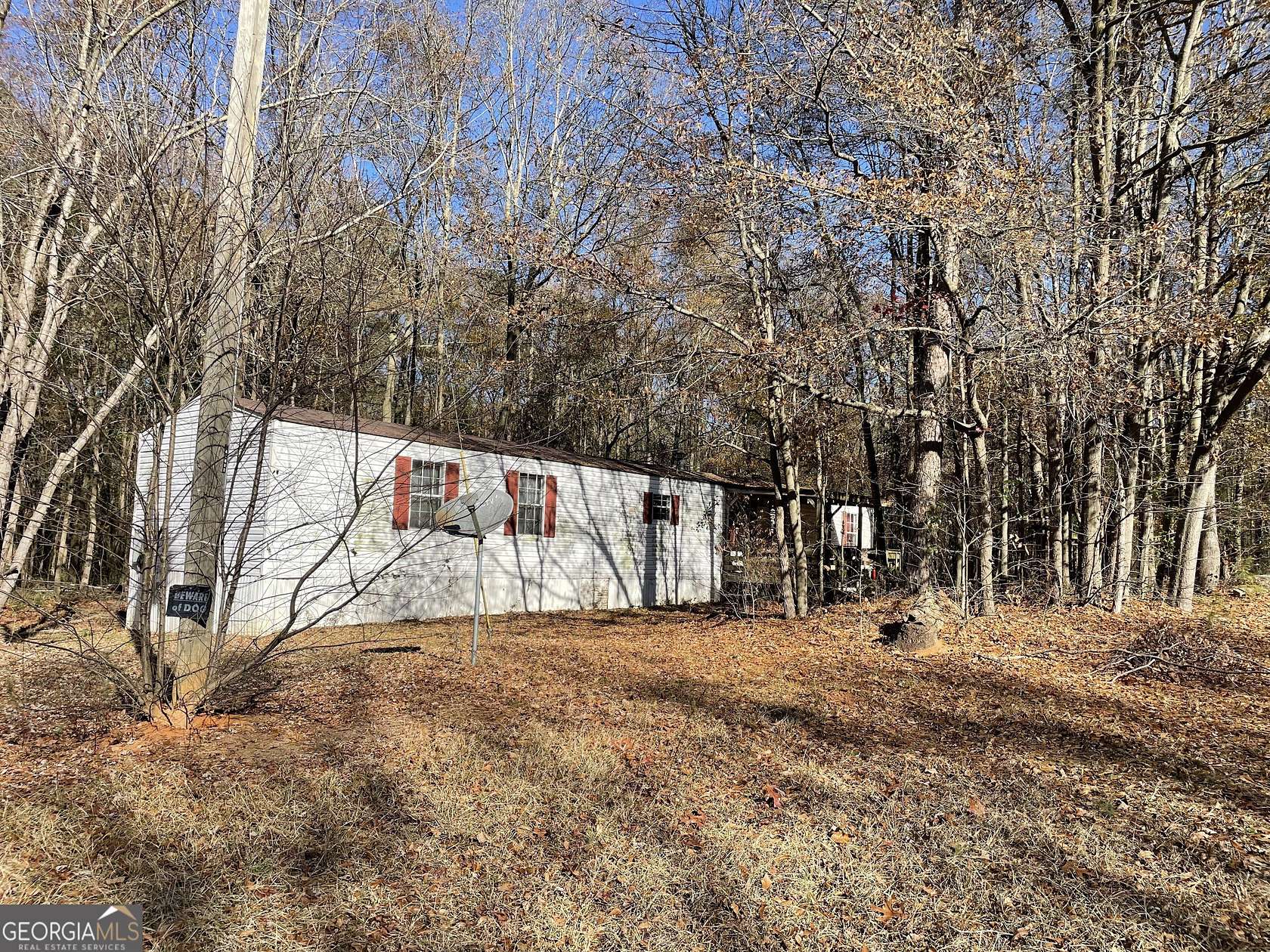 3.63 Acres of Residential Land with Home for Sale in Comer, Georgia