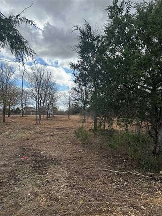 1.423 Acres of Land for Sale in Elgin, Texas