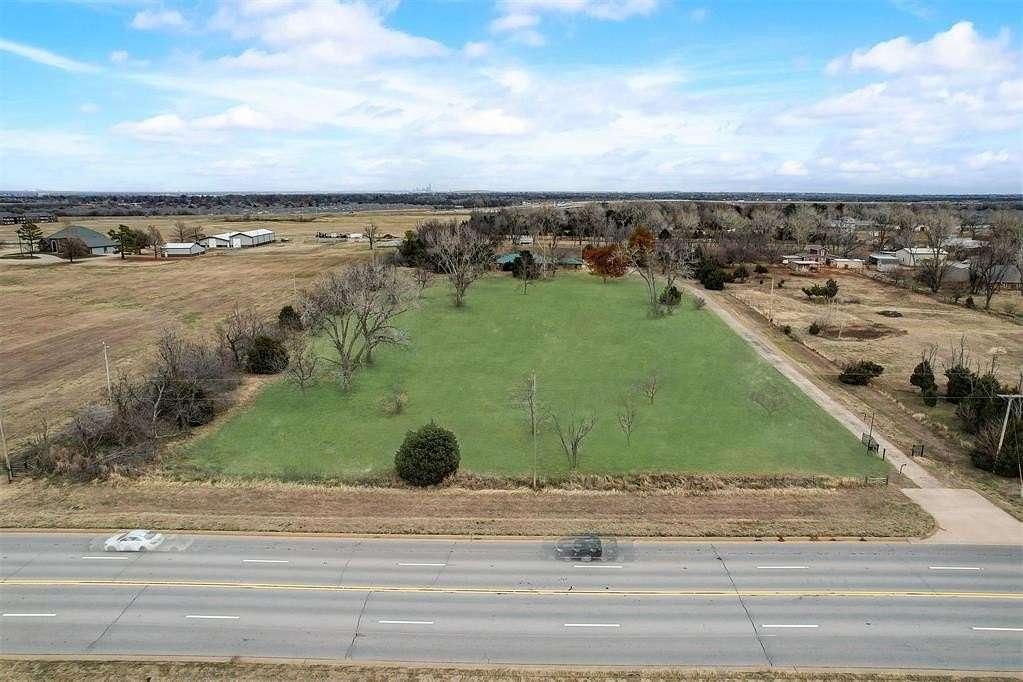 4.55 Acres of Improved Mixed-Use Land for Sale in Yukon, Oklahoma