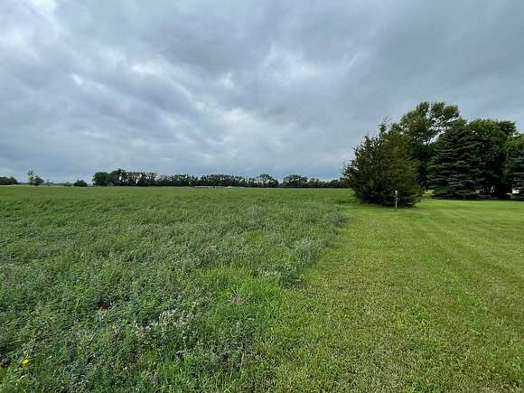 18 Acres of Land for Sale in Aberdeen, South Dakota