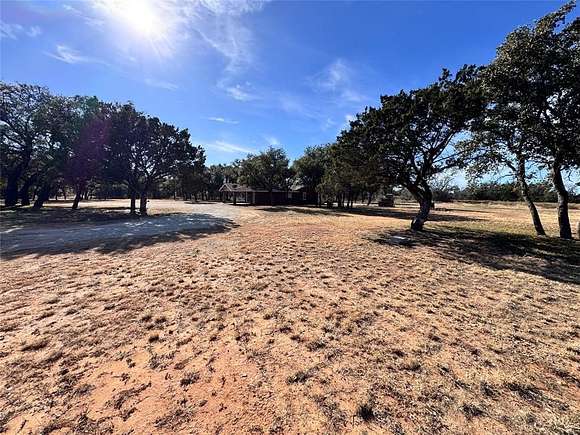 5.905 Acres of Residential Land with Home for Sale in Brownwood, Texas