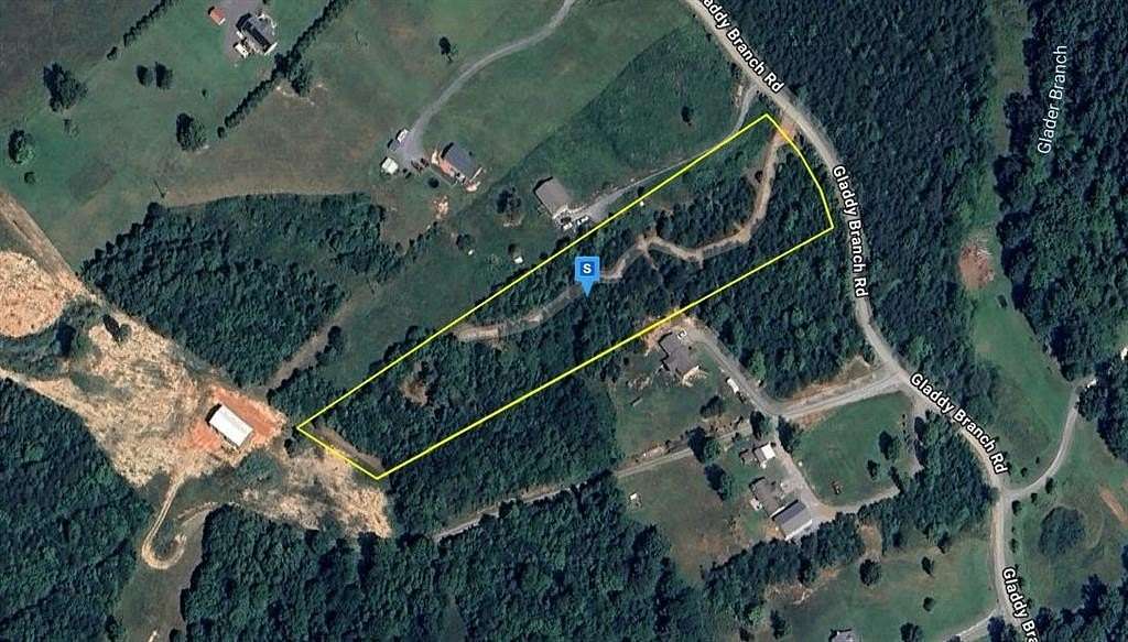 3.1 Acres of Land for Sale in Huddleston, Virginia