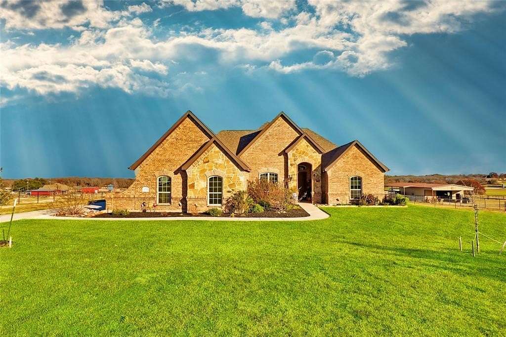 3.38 Acres of Residential Land with Home for Sale in Azle, Texas