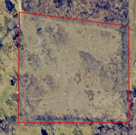 5.01 Acres of Land for Sale in Barrington Hills, Illinois