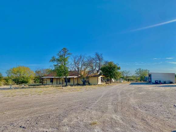 4 Acres of Residential Land with Home for Sale in Del Rio, Texas