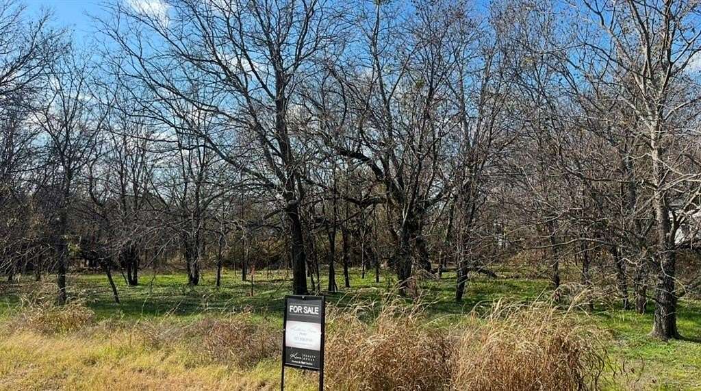 0.086 Acres of Land for Sale in Granbury, Texas