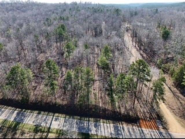 26.2 Acres of Land for Sale in Savannah, Tennessee