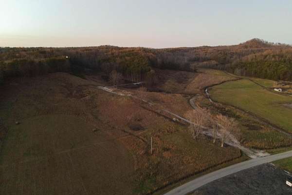 343 Acres of Recreational Land for Sale in Jeffersonville, Kentucky