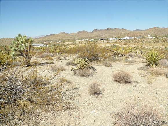 1.07 Acres of Residential Land for Sale in Dolan Springs, Arizona